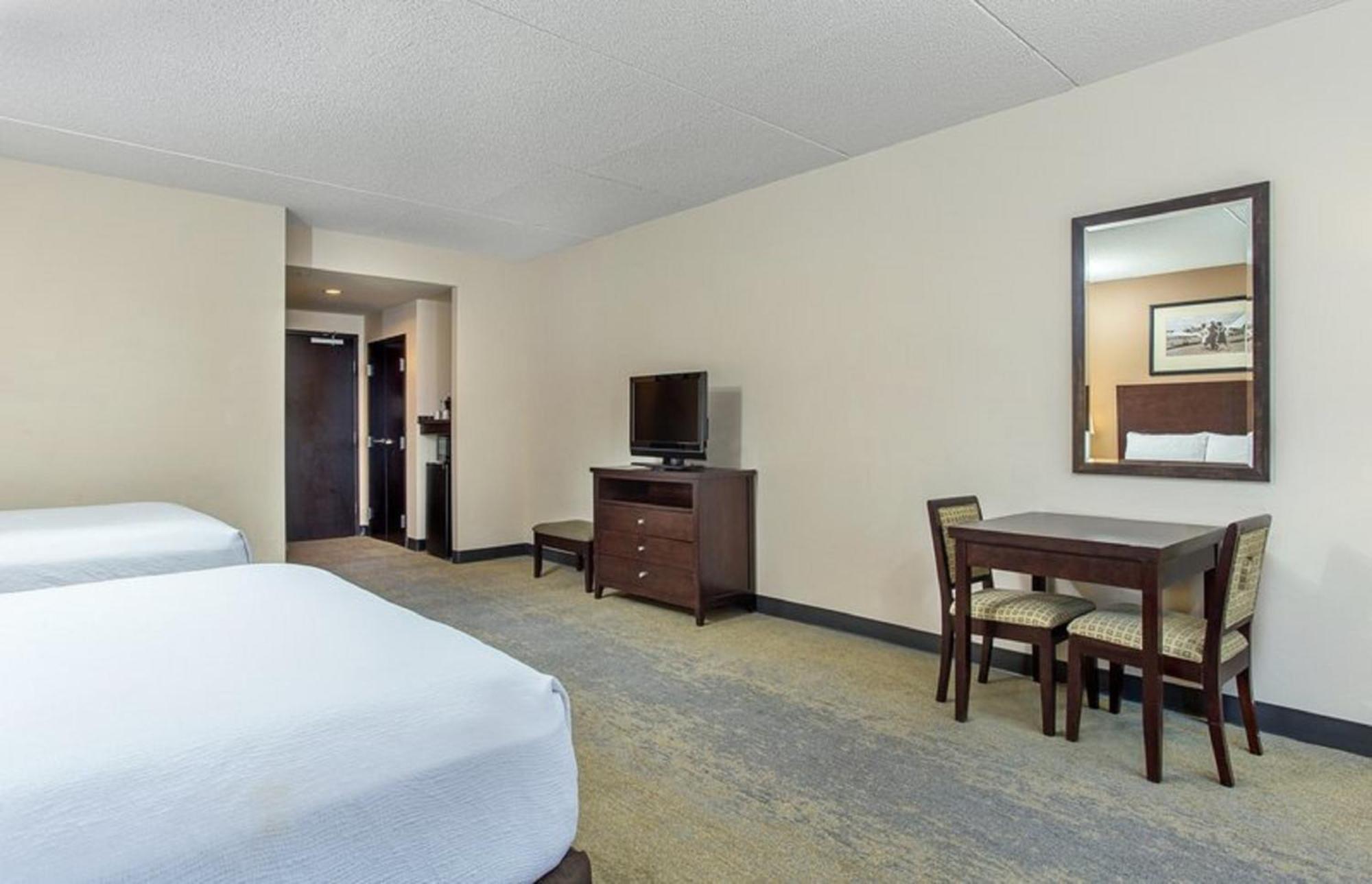 Airport - Fair/expo By Ihg 3* Louisville